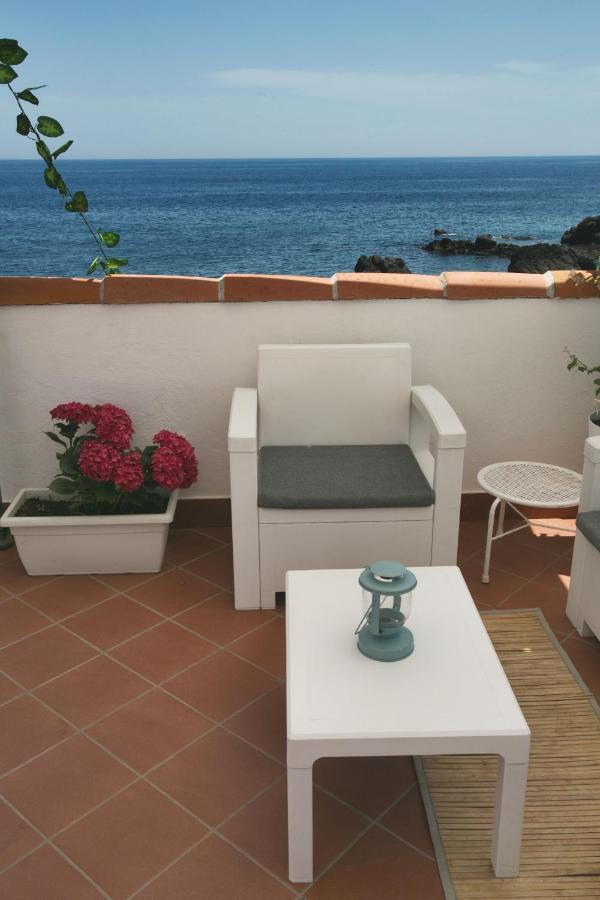 Villa Stella Del Mare Ачиреале Екстериор снимка